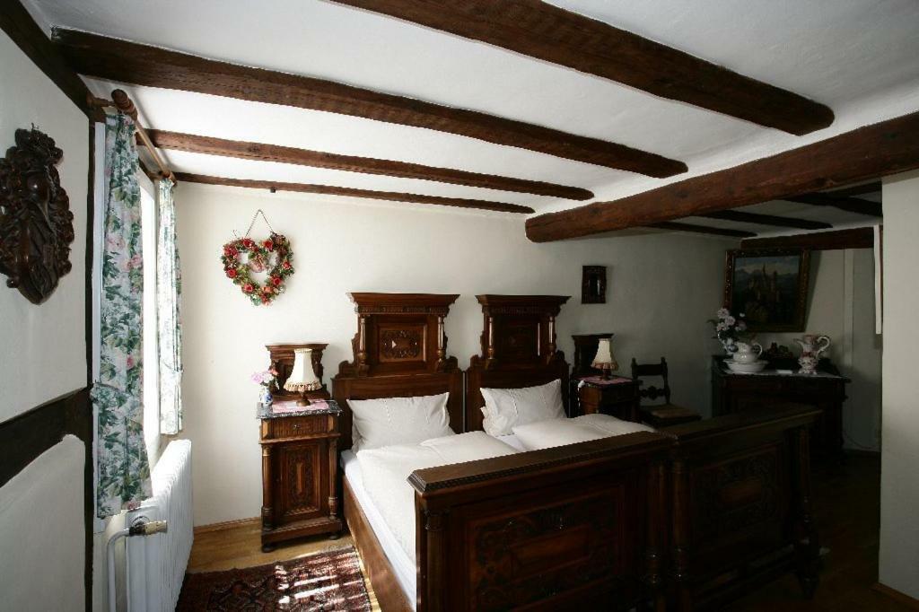 Hotel Zum Riesen - Aelteste Fuerstenherberge Deutschlands Мильтенберг Экстерьер фото